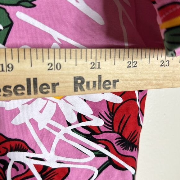 First row colorful floral roses daisy pink shirt size large - Picture 7 of 10